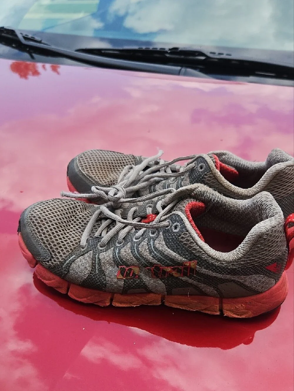 Women Size 9 Grey and Red Athletic Sneakers Running